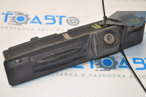 Camera de vizionare spate pentru Ford Focus mk3 13-18 cu iluminare și buton, defect