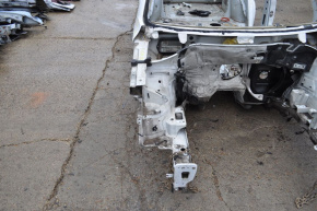 Partea din față dreapta a VW Tiguan 09-17 albă.