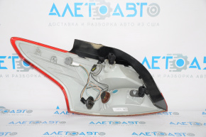 Lampa exterioară aripă dreapta Ford Focus mk3 11-14 pre-restilizare 4d