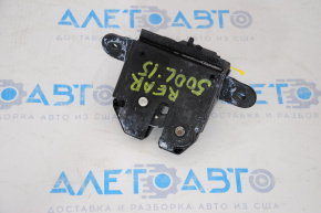 Broască de la portbagajul Fiat 500L 14-