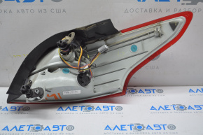 Lampa exterioară aripă stângă Ford Focus mk3 15-18 restilizare 4d