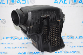 Corpul filtrului de aer Chrysler 300 11- 3.6