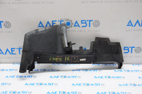Дефлектор радиатора правый Chrysler 300 11-14 3.6