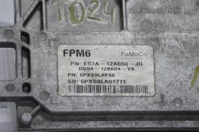 Modulul ECU al motorului Ford Fusion mk5 13-16 2.5 cu cipuri nefuncționale