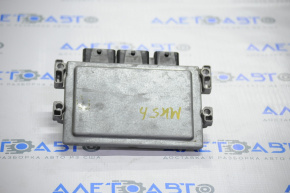 Modulul ECU al motorului Ford Fusion mk5 13-16 hibrid este defect