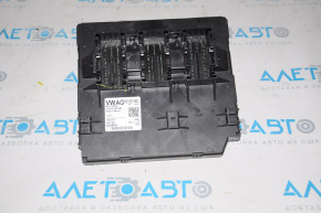 Modulul de control al caroseriei BCM VW Passat b7 12-15 SUA 2.5 este defect.