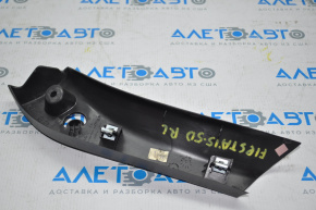 Обшивка двери багажника левая Ford Fiesta 14-19 5d черн