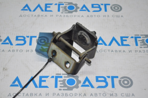 Петля двери багажника левая Ford Fiesta 14-19 5d