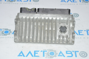 Modulul ECU al motorului Toyota Camry v50 12-14 hibrid din SUA are cipuri defecte.