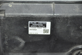 Блок ECU компьютер двигателя Toyota Prius 30 10-13