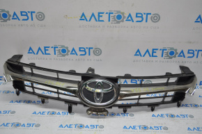 Решетка радиатора grill Toyota Camry v55 15-17 usa SE с эмблемой