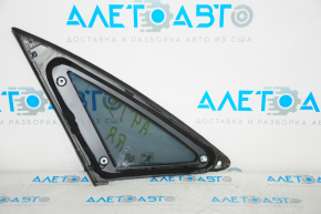 Geamul lateral din spate dreapta, opac, pentru Audi A4 B8 08-16, sedan, cu ornamente cromate