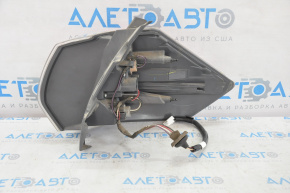 Lampa exterioară aripă stângă Nissan Rogue 14-16, ciobită pe parbriz.