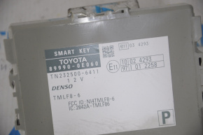 Calculatorul Smart Key Lexus RX350 RX450h 10-15