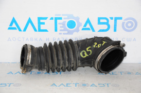 Conducta de aer Audi Q5 8R 11-12 2.0T pe colector.