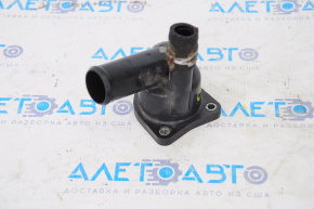 Corpul termostatului Lexus CT200h 11-17