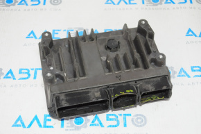 Blocul ECU al motorului Toyota Camry v70 18 are cipuri defecte