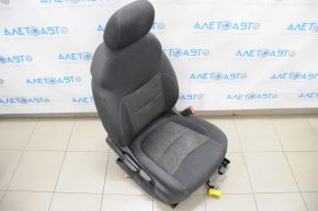 Scaun de pasager Chevrolet Volt 16- reglabil mecanic, material textil negru, cusătură albastră.