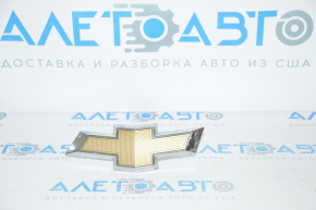 Emblema din fața Chevrolet Volt 16-