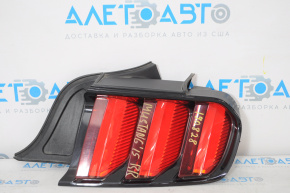 Lampa dreapta Ford Mustang mk6 15-17 fara banda cromata