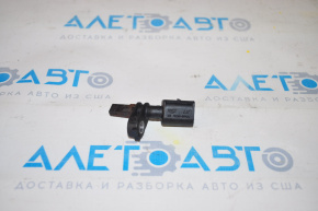 Senzor ABS dreapta fata VW Jetta 19-