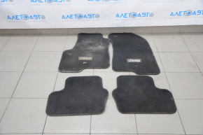 Set de covorașe pentru interiorul Jeep Patriot 11-17, material textil negru, potrivit pentru curățare chimică.