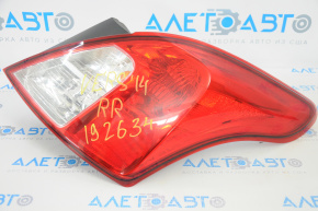 Lampa dreapta Nissan Versa 12-19 SUA