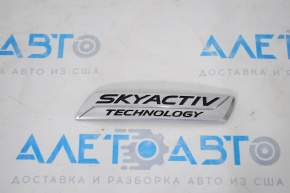 Emblema sigla SKYACTIV, ușile portbagajului Mazda CX-9 16-