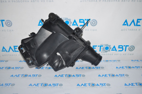 Corpul filtrului de aer Mercedes CLA 250 14-19