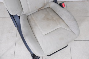 Scaun de pasager pentru Subaru Impreza 17- fără airbag, manual, material textil gri, necesită curățare chimică.