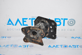 Dinte amplificator bara spate dreapta Toyota Rav4 13-18 ruginit.