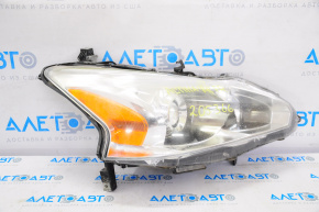 Far dreapta față Nissan Altima 13-15 pre-restilizare, halogen, pentru polizare.