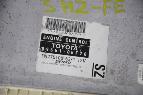 Modulul ECU al motorului Toyota Solara 3.3 04-08 este disponibil.