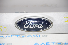 Молдинг двери багажника верхний с эмблемой Ford Escape MK3 13-16 дорест под камеру дефект эмблемы