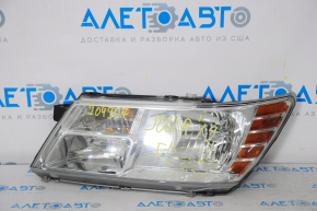 Far stânga față Dodge Journey 11- lumină, zgârietură pe parbriz.