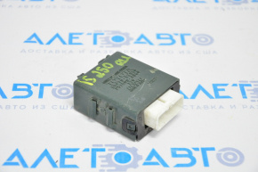 DOUBLE LOCK DOOR CONTROL RELAY Lexus IS 14-20 сломаны крепления