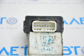 DOUBLE LOCK DOOR CONTROL RELAY Lexus IS 14-20 сломаны крепления