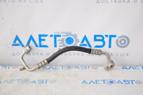 Furtunul de aer condiționat de la condensatorul Ford Fusion mk5 13-20 1.5T 1.6T