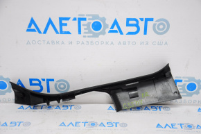 Capacul pragului interior din față dreapta pentru Infiniti G25 G35 G37 4d 06-14