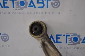 Maneta inferioară din față dreapta Kia Optima 11-15, din aluminiu, cu silentblocul rupt.