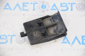 Clipsa de prindere a farului stâng inferior pentru Lexus RX300 RX330 RX350 RX400h 04-09.