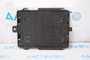 Corpul ECU al calculatorului motorului partea de jos a GMC Terrain 10-17