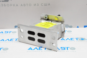 Клык усилителя переднего бампера правый Toyota Prius 30 10-15