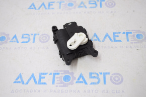 Actuator motor pentru acționarea încălzitorului și a aerului condiționat pentru VW Passat b8 16-19 SUA