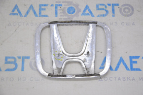 Emblema capacului portbagajului Honda Civic X FC 16-21 4d are ghidajul rupt