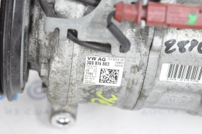 Компрессор кондиционера VW Jetta 19-20