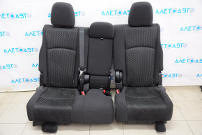 Rândul din spate al scaunelor, al doilea rând, Dodge Journey 11 - material textil negru.