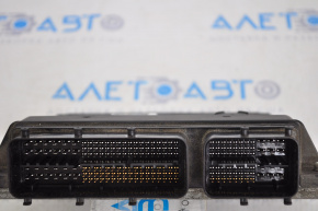 Блок ECU компьютер двигателя Toyota Prius 30 10-15