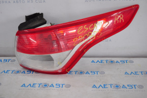 Lampa exterioară aripă dreapta Ford Escape MK3 13-16 pre-restilizare, crăpături pe parbriz.