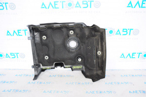 Capacul motorului Chevrolet Camaro 16- 2.0 are o fisură